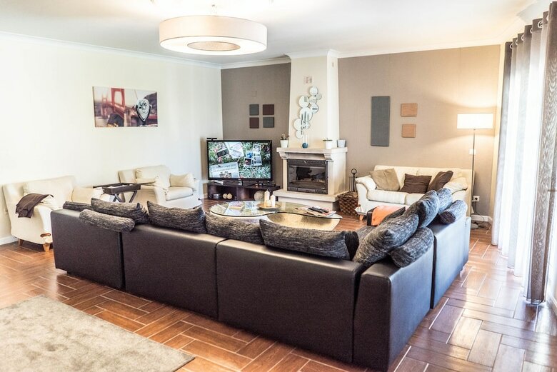 Hostal Albufeira Lounge Guesthouse