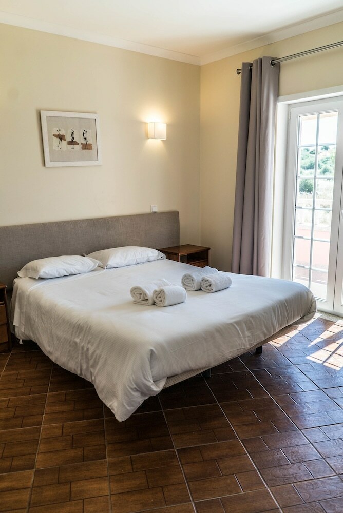 Hostal Albufeira Lounge Guesthouse