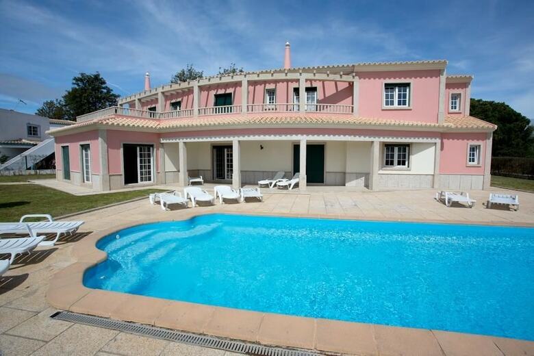 Hostal Albufeira Lounge Guesthouse