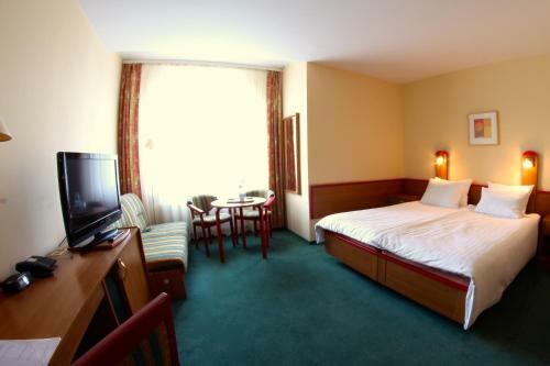 Hotel Tango