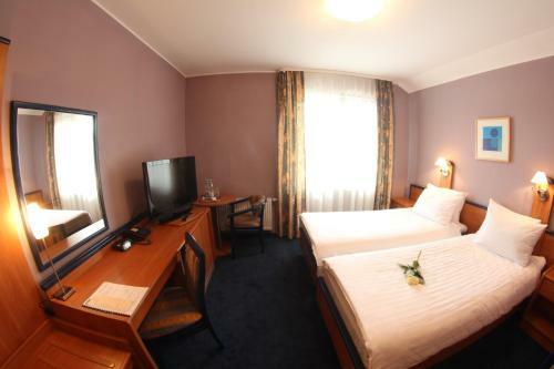 Hotel Tango