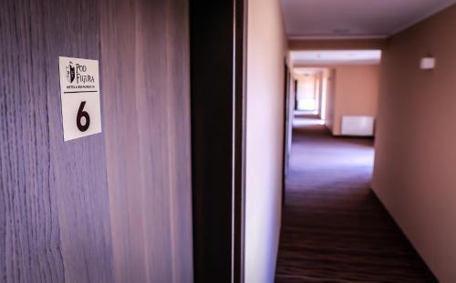 Hotel Pod Figur?