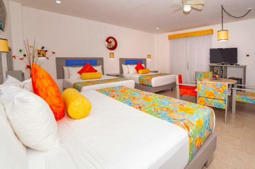 Hotel Mestizo Gallery