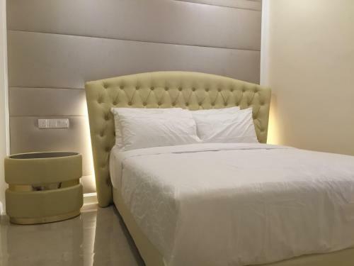 Ritzton Hotel