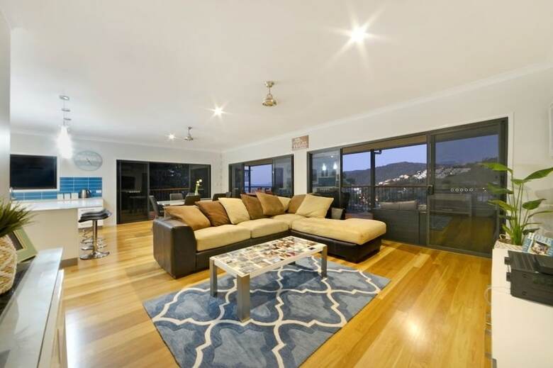 Laguna Views - Airlie Beach