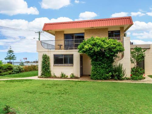 Apartamento Beachfront Apt With Private Pool