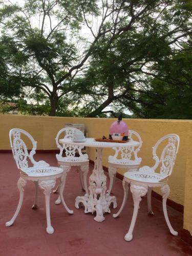 B&B Los Alamos