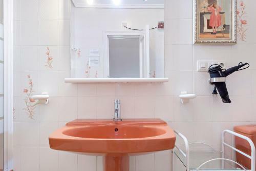 B&B Los Alamos