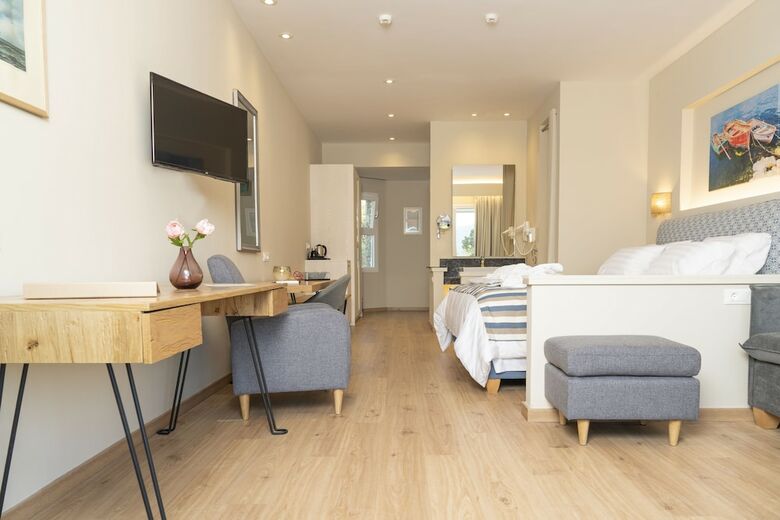 Art Hotel Debono