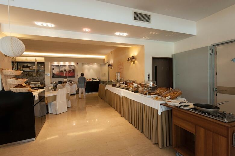 Art Hotel Debono