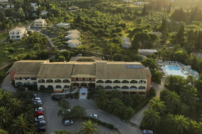 Art Hotel Debono