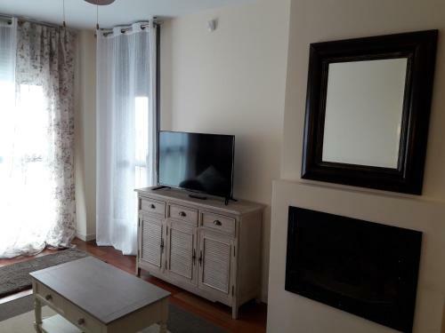 Apartamentos Valle De Tena - Las Margas Golf