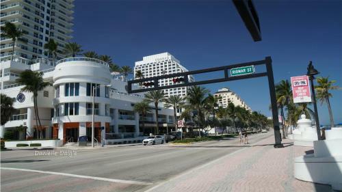 Beach Ridge Apartment