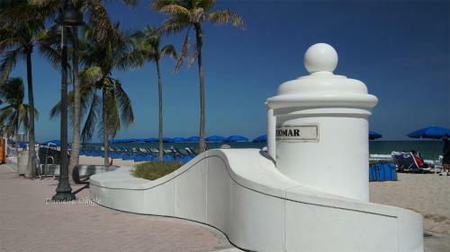 Beach Ridge Apartment