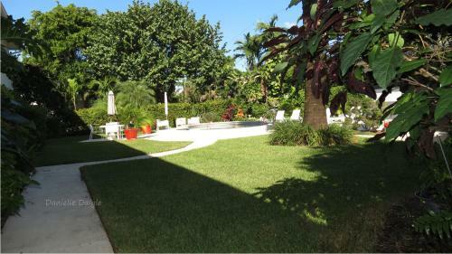 Beach Ridge Apartment
