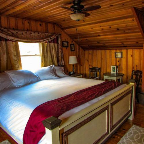 Bed & Breakfast Red Leaf River Inn