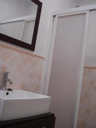 Hostal Guest House Flores