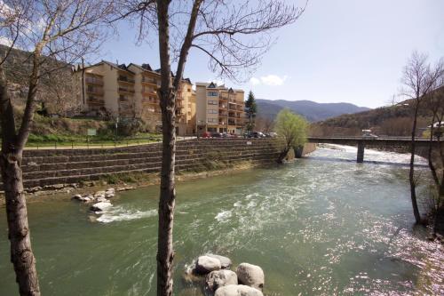 Apartamento Sort Experience, Live The Pyrenees