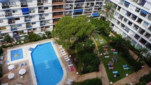 Skol Apartments
