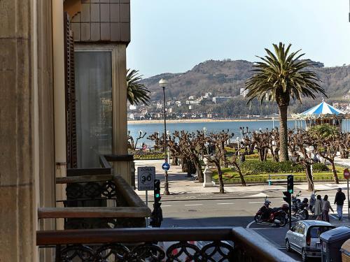 Hostal Pensi�n Pe�aflorida
