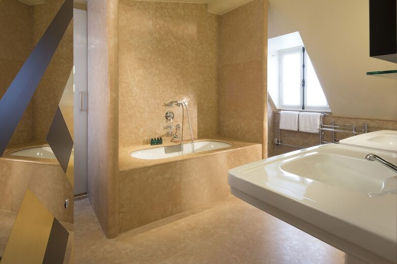 Hotel Saint Marc