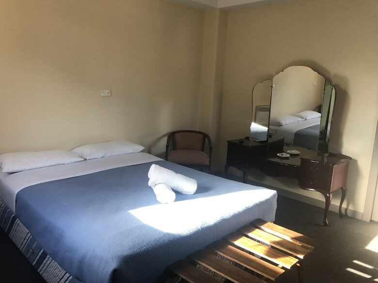 The Welcome Stranger Hotel