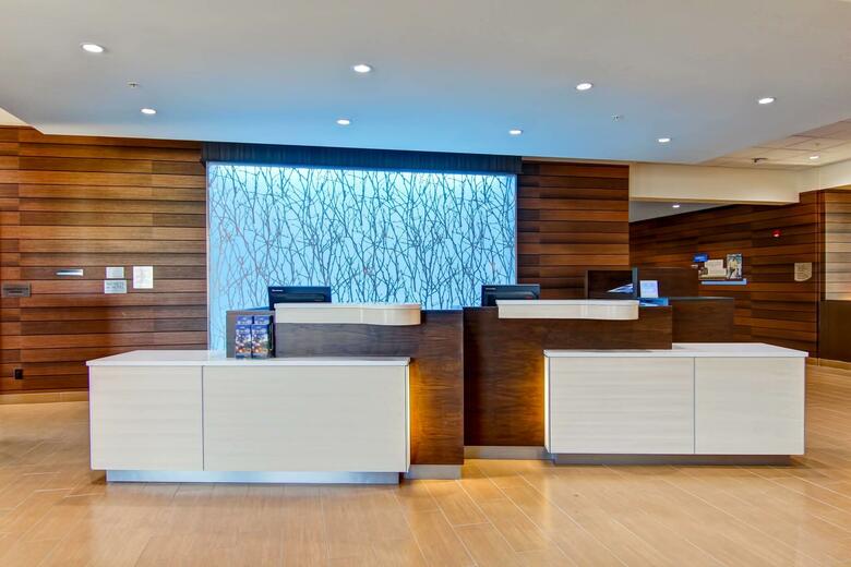 Hotel Fairfield Inn & Suites By Marriott Kaloops