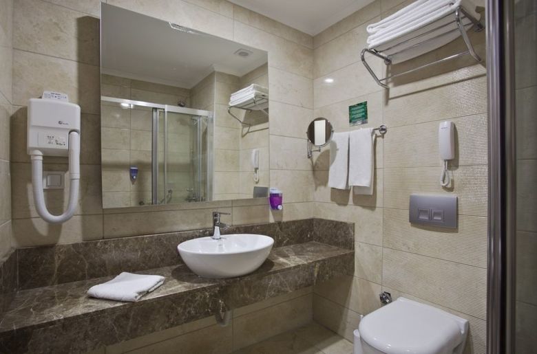 Holiday Point Hotel & Spa