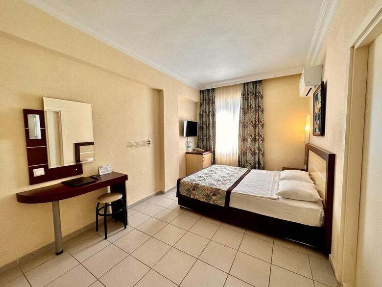 Hotel Blue Wave Suite