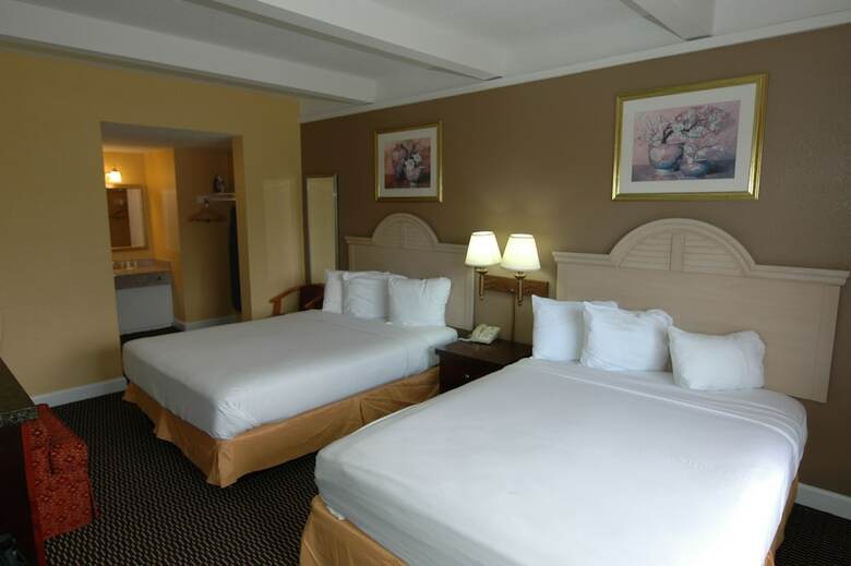 Magnuson Hotel Convention Center