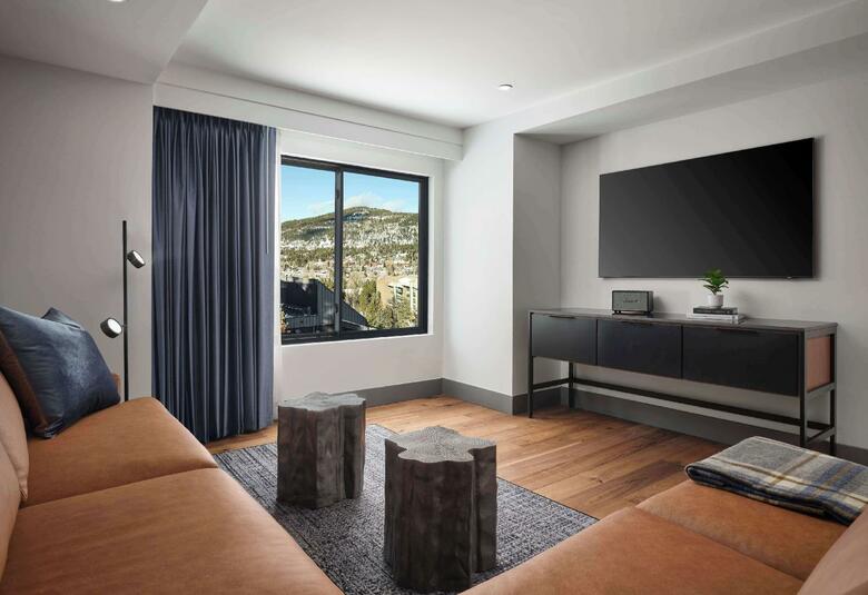 Hotel Alpenrock Breckenridge, Curio Collection By Hilton