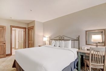Hotel Mountain Thunder Lodge