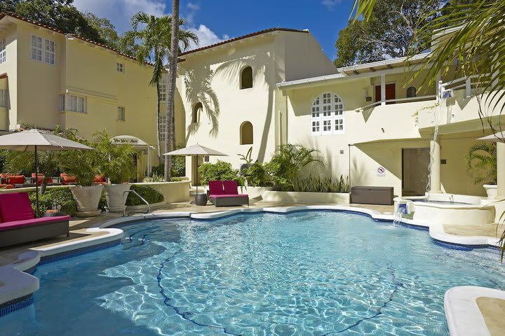 Hotel Tamarind Cove