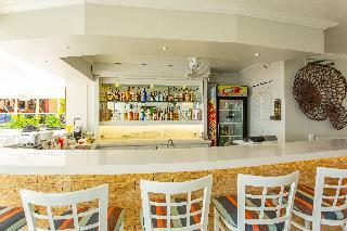 Yellow Bird Hotel