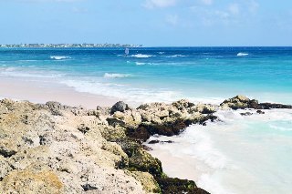 Dover Beach Hotel