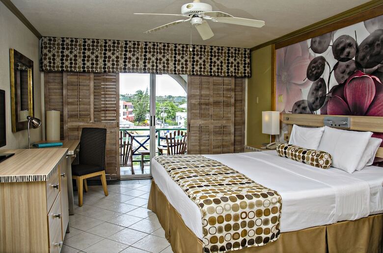 Hotel Accra Beach Resort