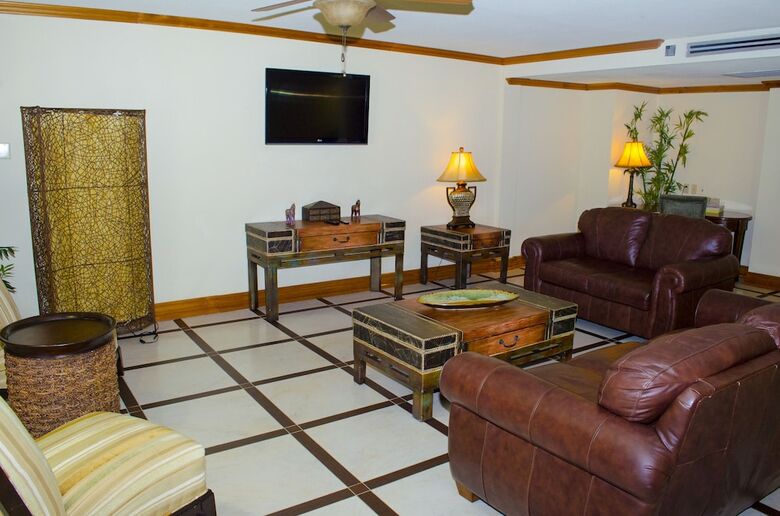 Hotel Accra Beach Resort