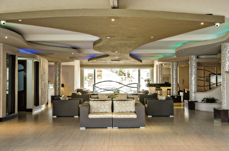 Hotel Accra Beach Resort