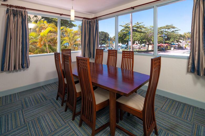 Hotel Time Out At The Gap