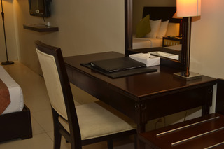 Hotel Millenia Suites