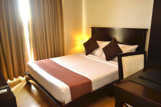 Hotel Millenia Suites