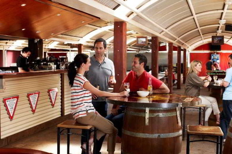Hotel Outback Pioneer Lodge By Voyages