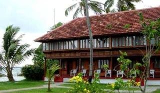 Hotel Coconut Lagoon