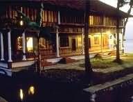 Hotel Coconut Lagoon