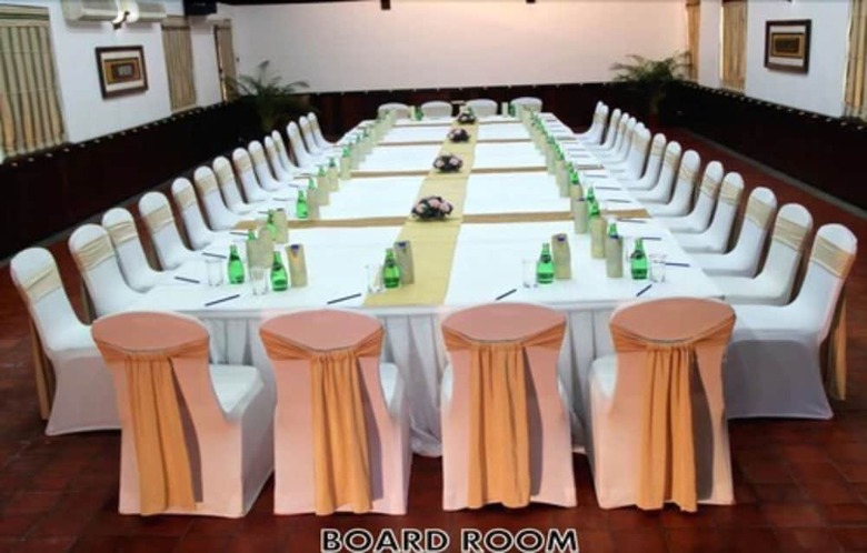 Hotel Kumarakom Lake Resort