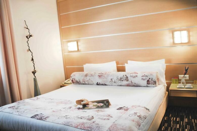 Sv Boutique Hotel