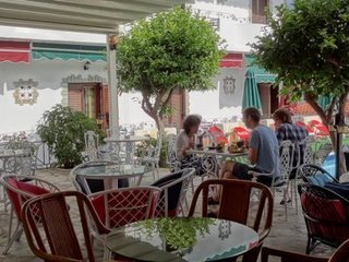 Hotel Yianna