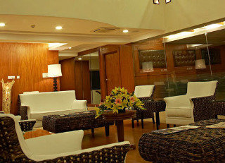 Hotel Shilton Royale