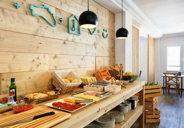 Hotel Jume Hostal