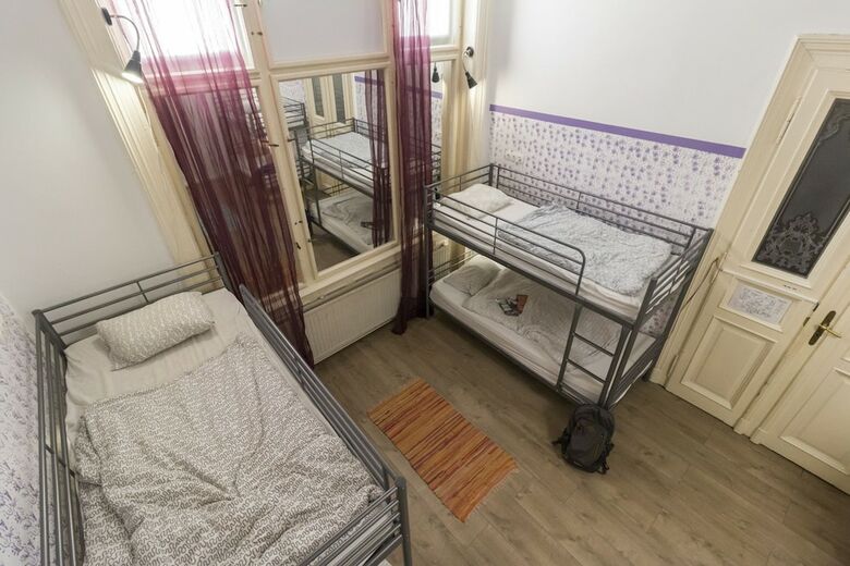 Hostal Baroque